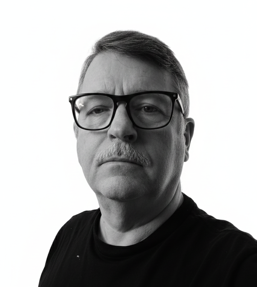 PE PInkman, portrait